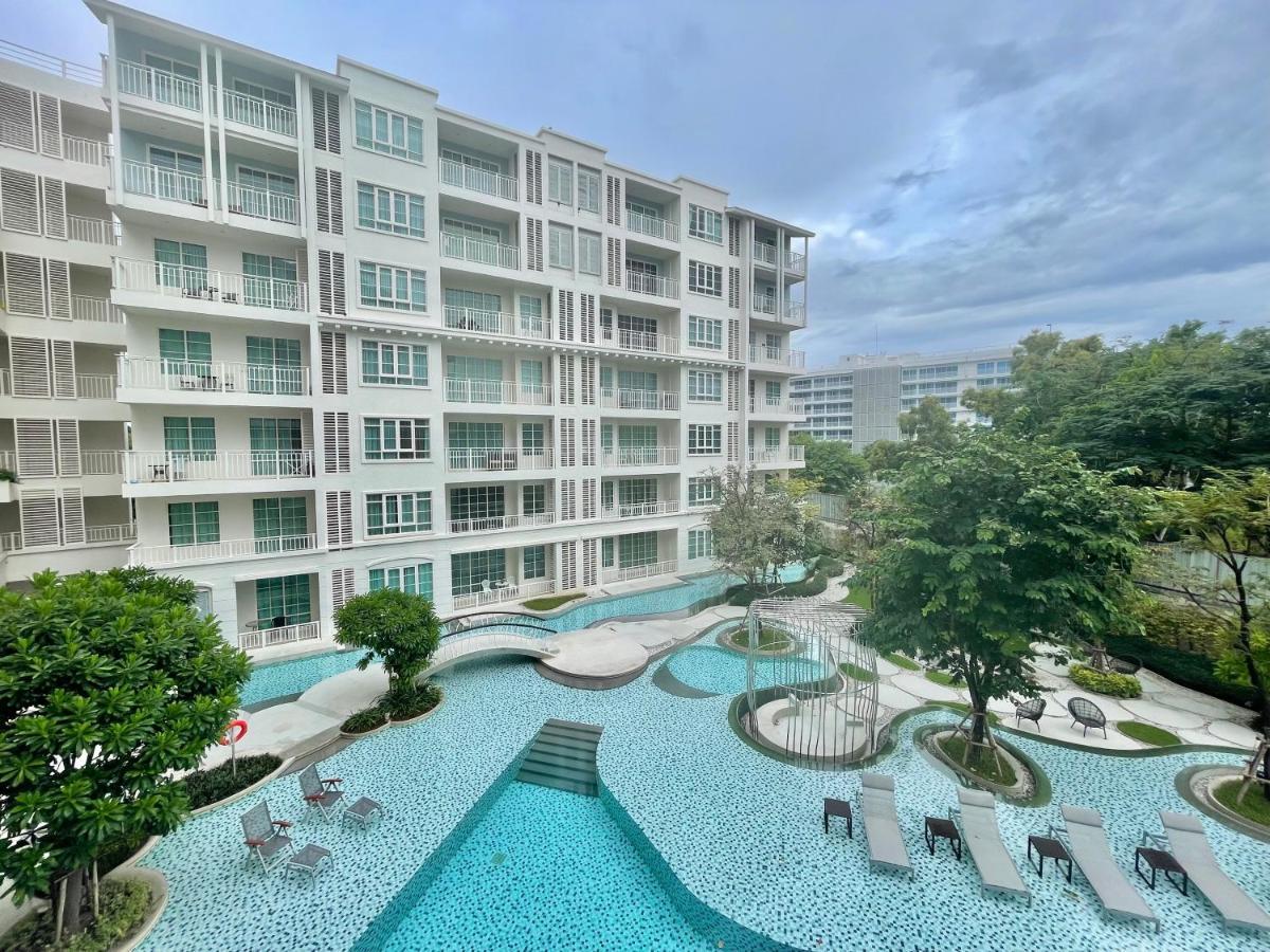 Apartment Summer 2 Bedrooms Pool View Classic