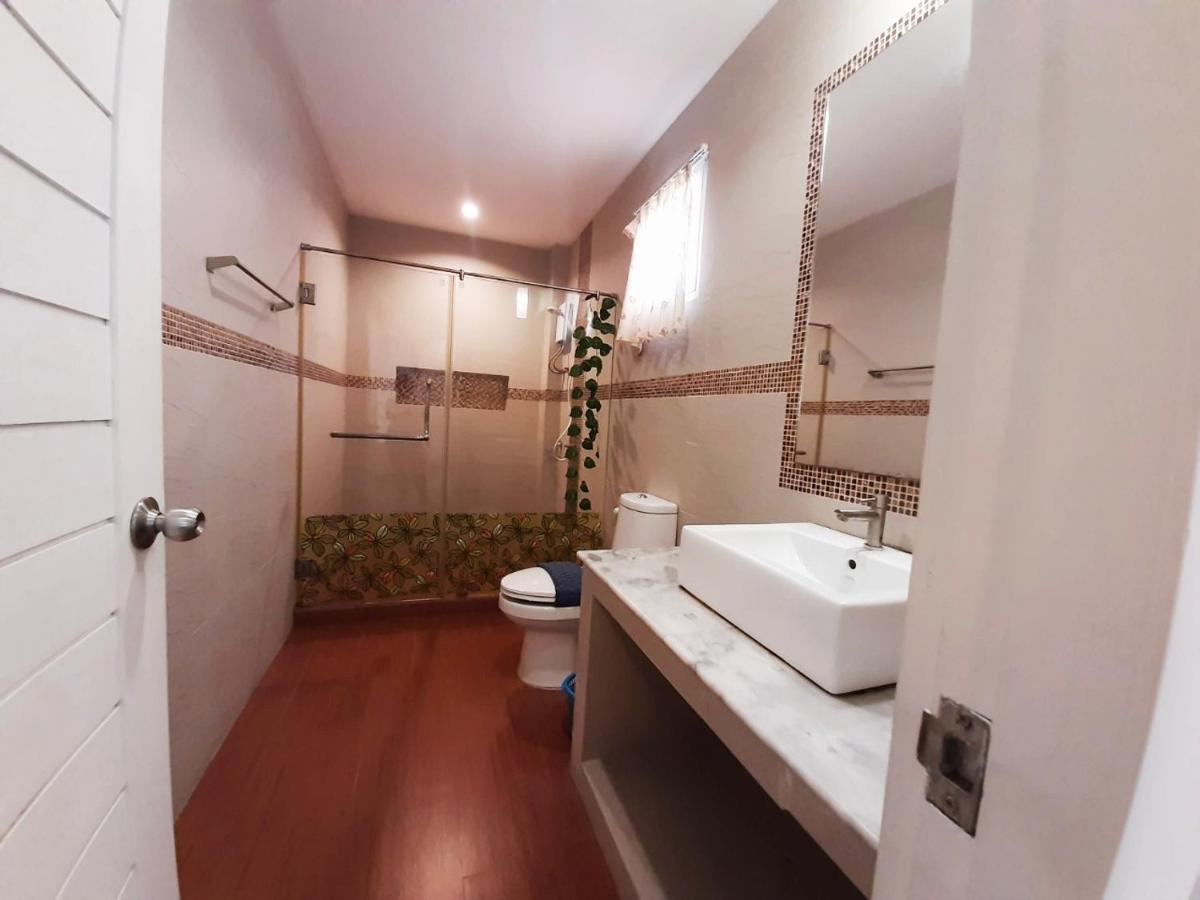 Namcha Private Pool 4 Bedrooom With Pool Table Bbq & Karaoke Villa