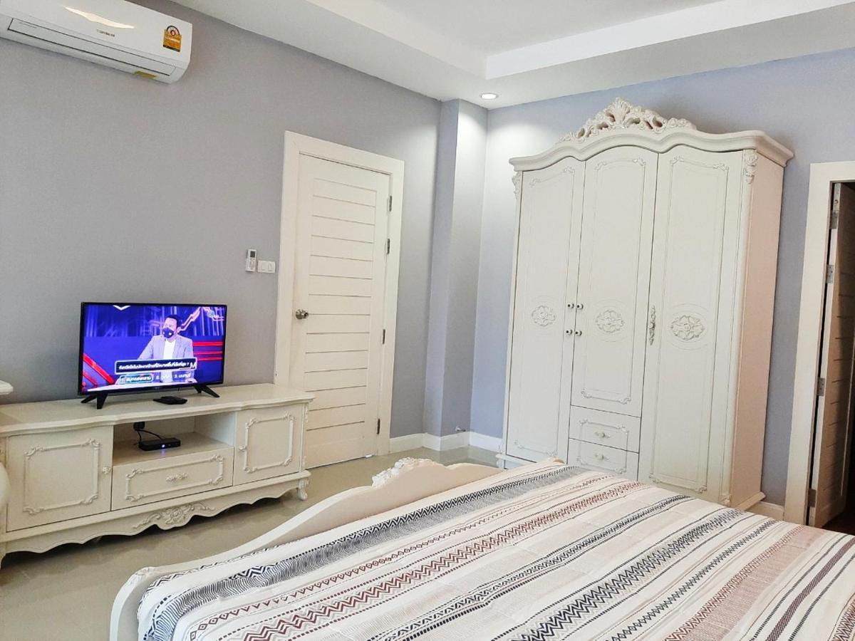Namcha Private Pool 4 Bedrooom With Pool Table Bbq & Karaoke