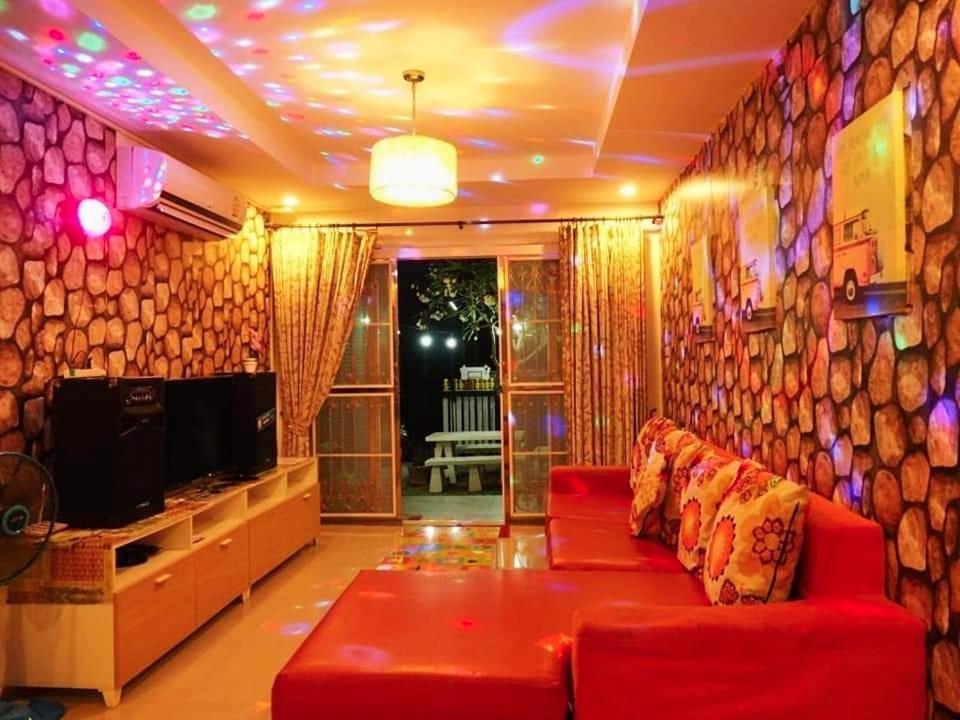 บ้านแฟมิลี่ ปาร์ตี้ พูลวิลล่า ใกล้เซเว่น 3ห้องนอน รองรับ 6-15 คน * Hua Hin