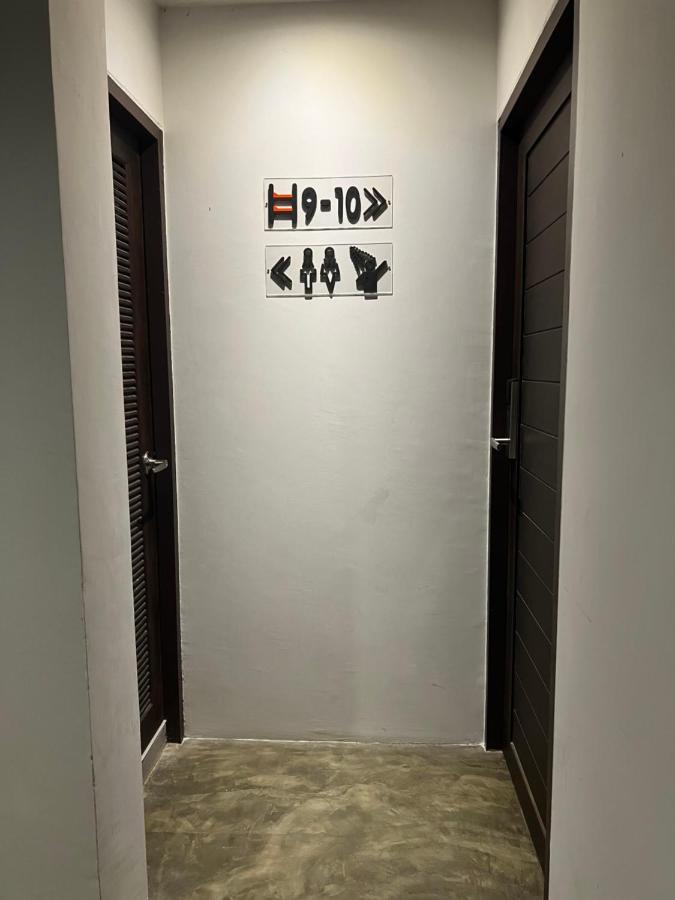 Litera (adults Only) Hostel *