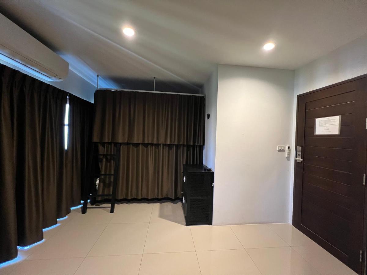 Litera (adults Only) Hostel