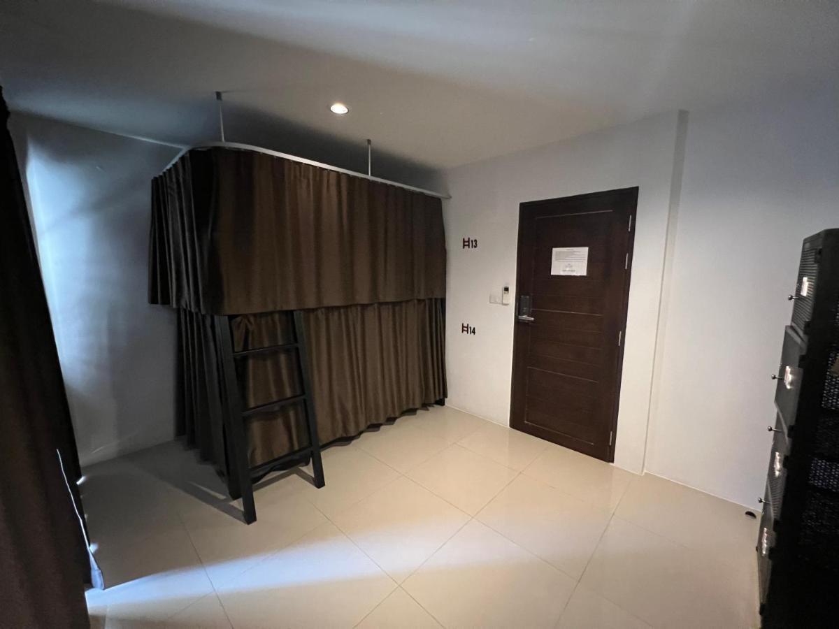 Litera (adults Only) Hostel