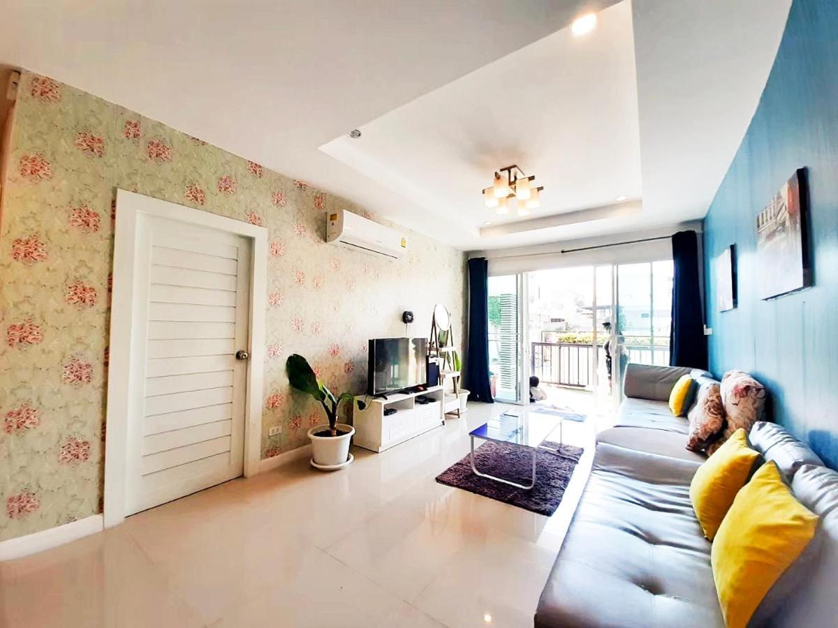 Villa บ้านคริสติน่า พูลวิลล่า 3 ห้องนอน รองรับผู้เข้าพัก 8-15 คน Hua Hin