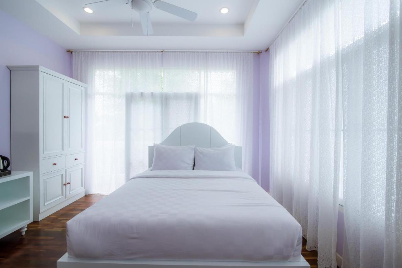 Pailin Pool Villa,