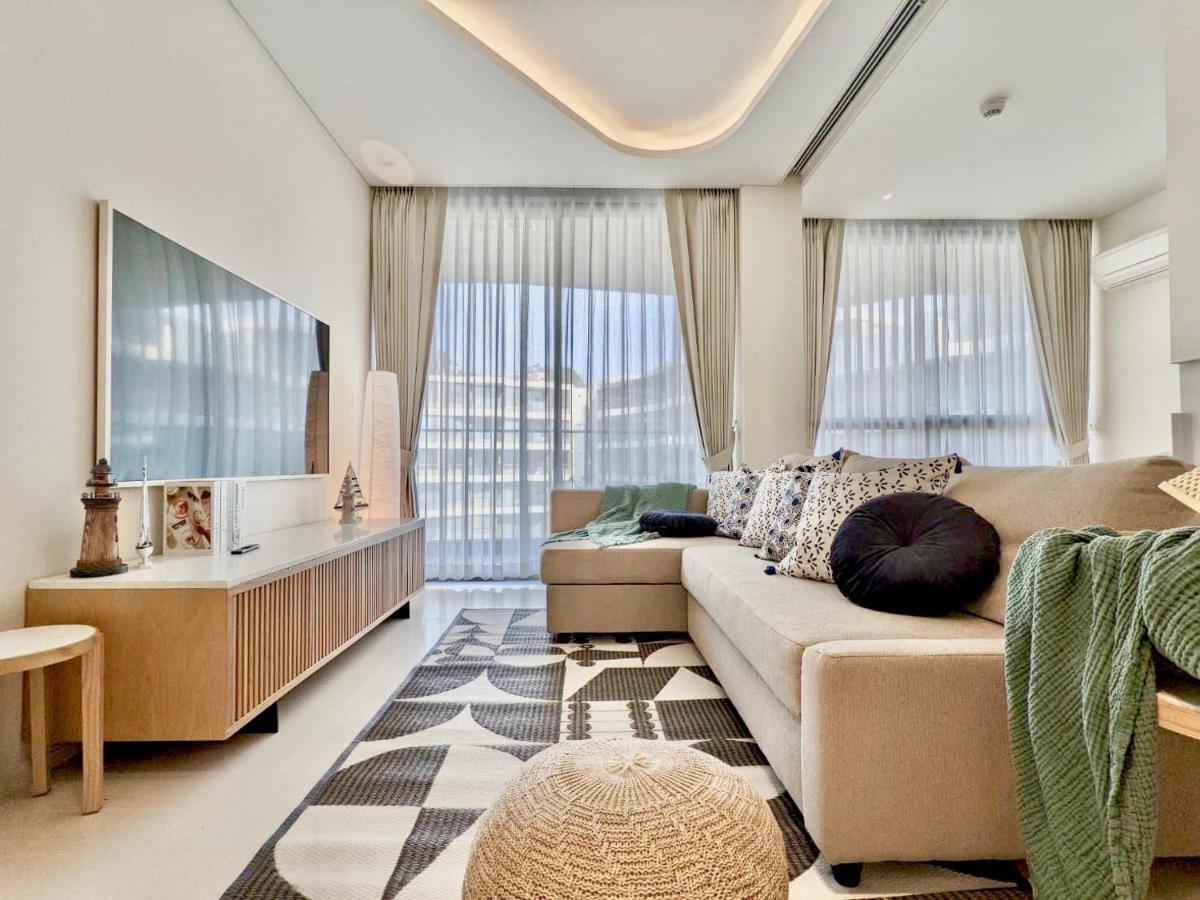 Seaview 2 Bedroom Front Vacation Apartment Hua Hin
