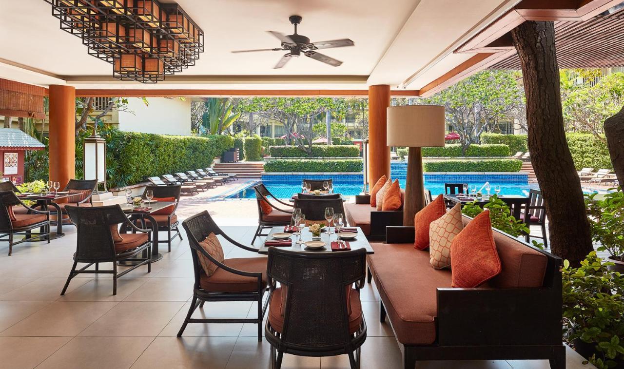 Hyatt Regency Hotel