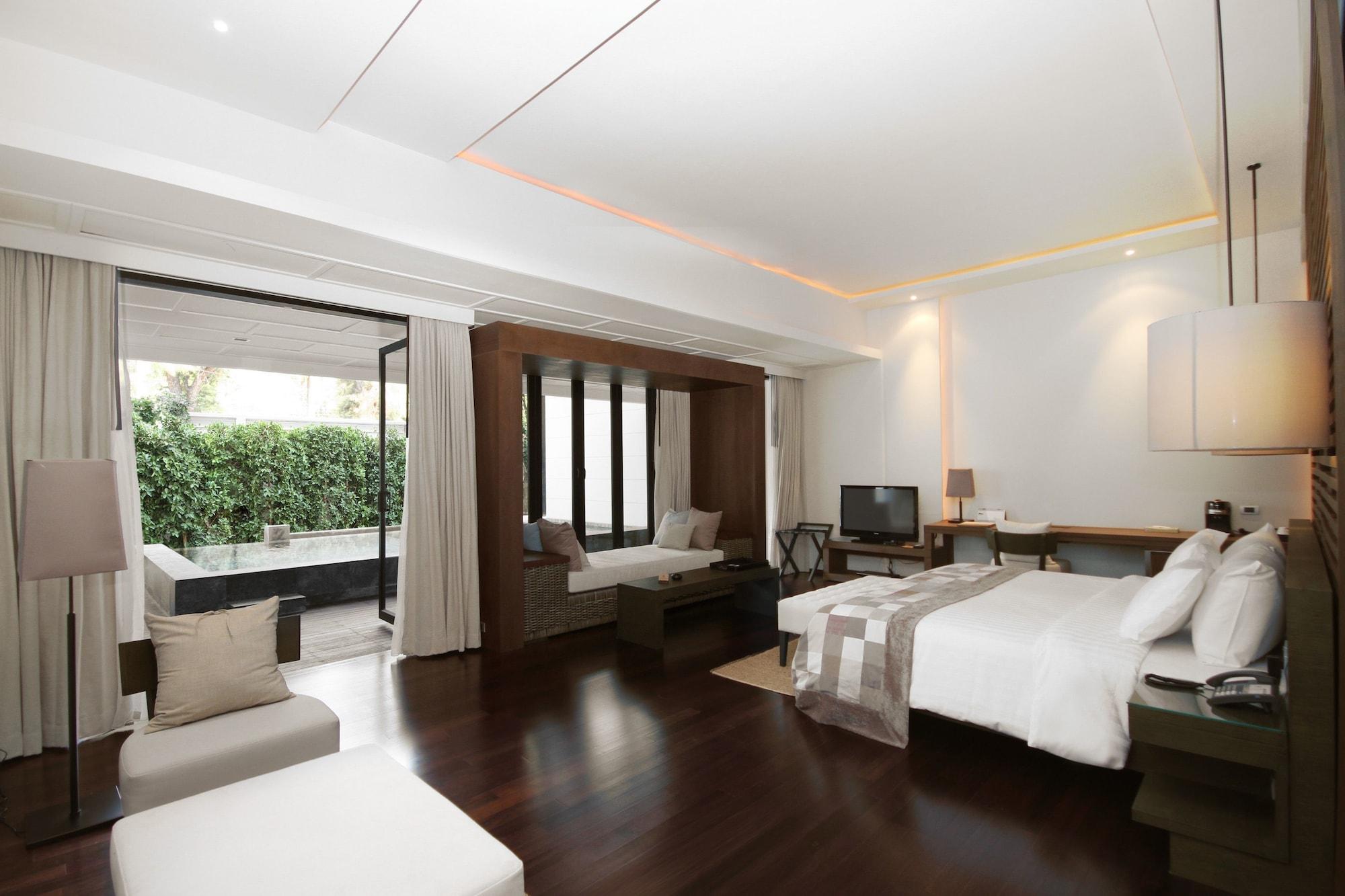 Cape Nidhra 5* HHQ