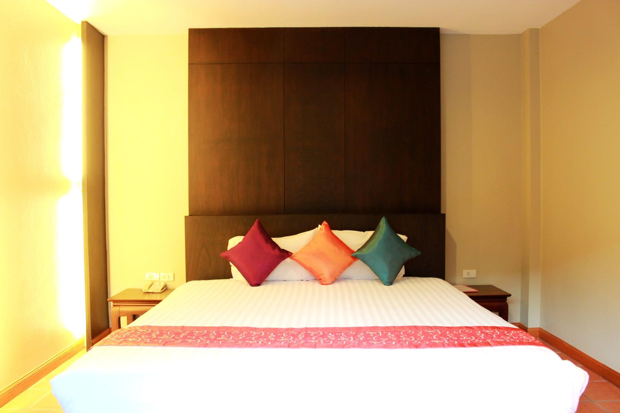 White Hotel 3*