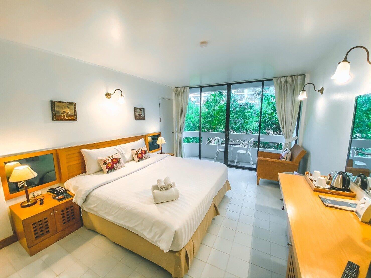 Hotel Nern Beachfront HHQ