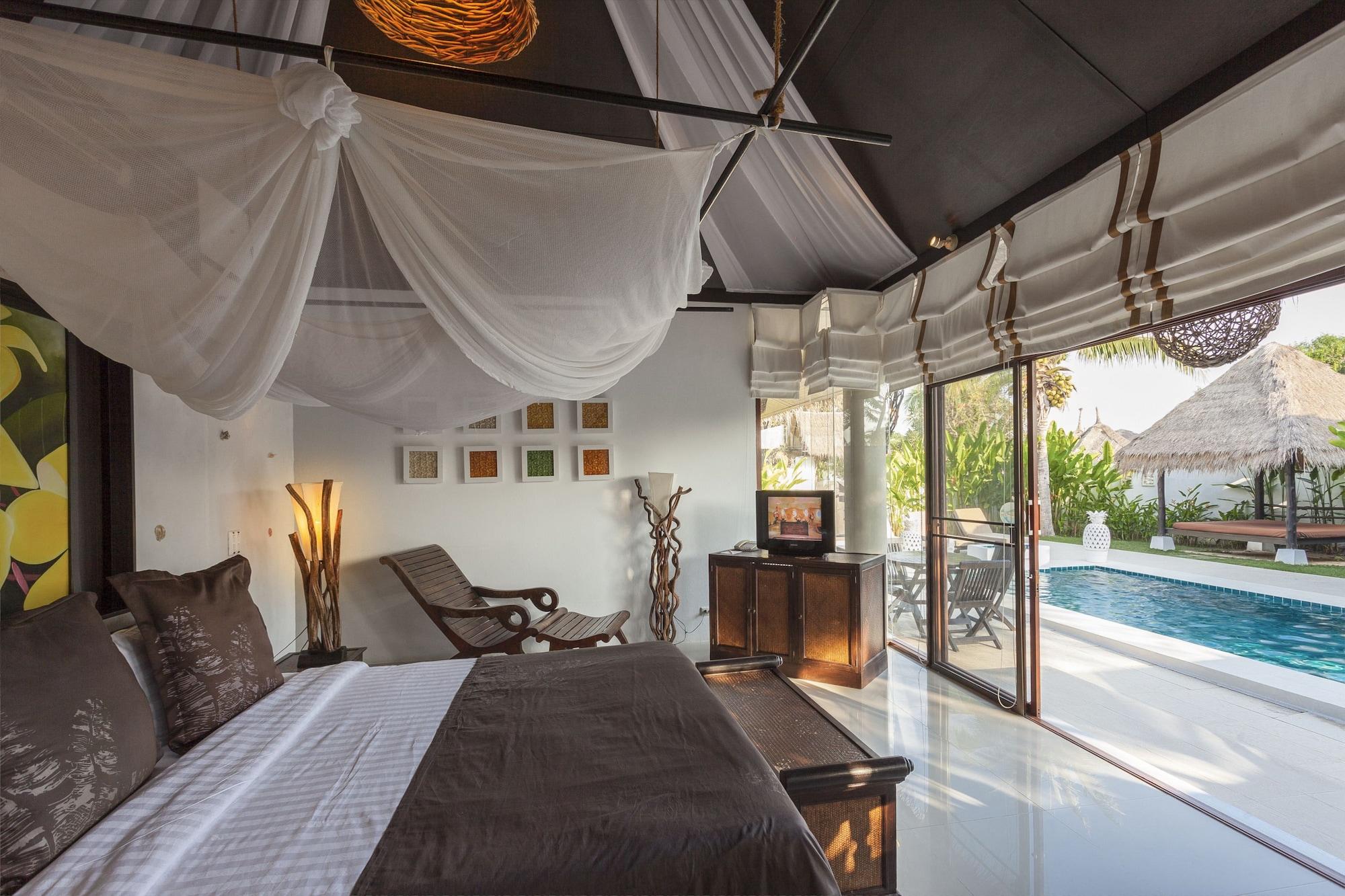 Resort Dhevan Dara & - Pool