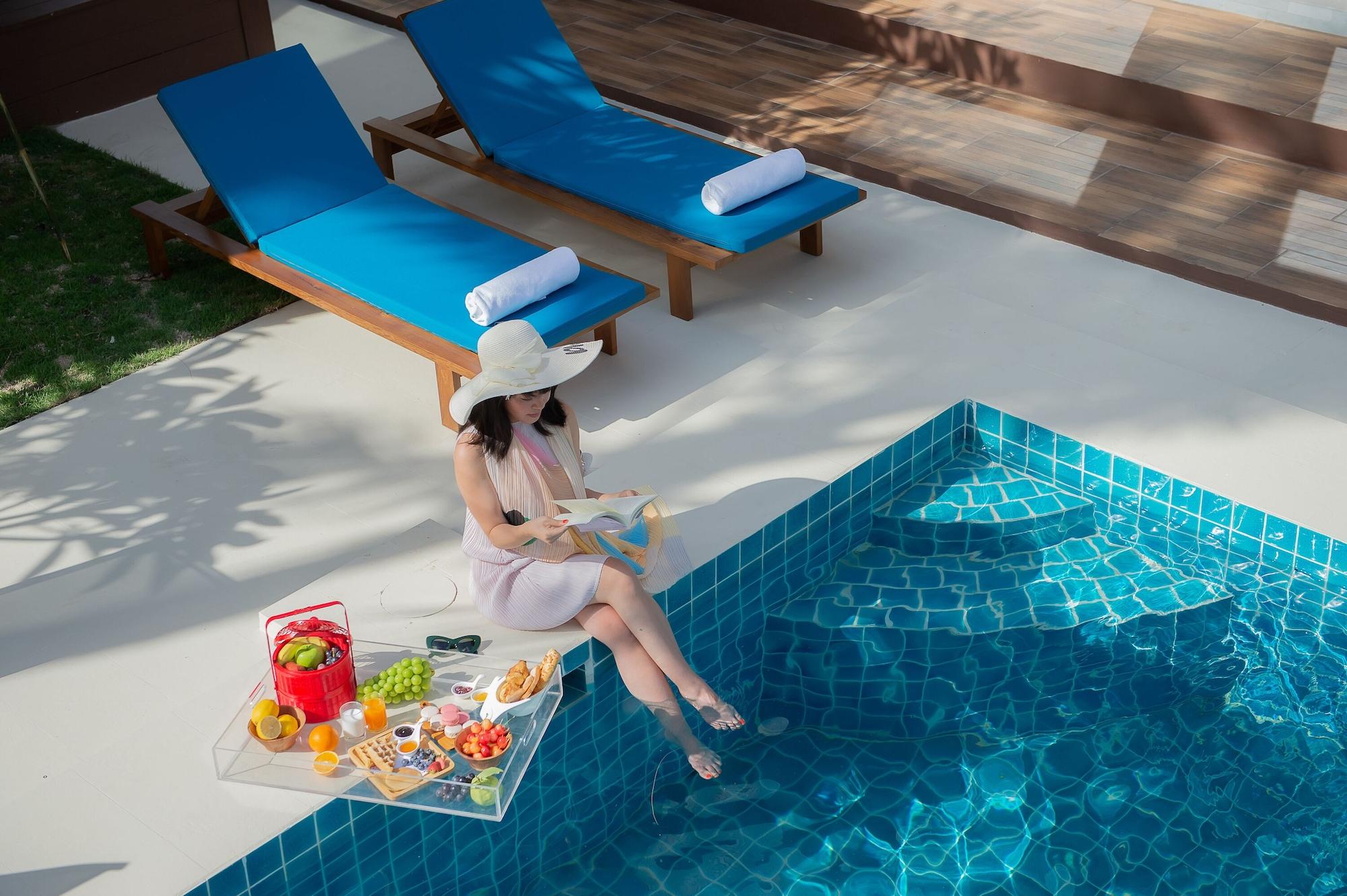 Dhevan Dara & - Pool Resort Hua Hin
