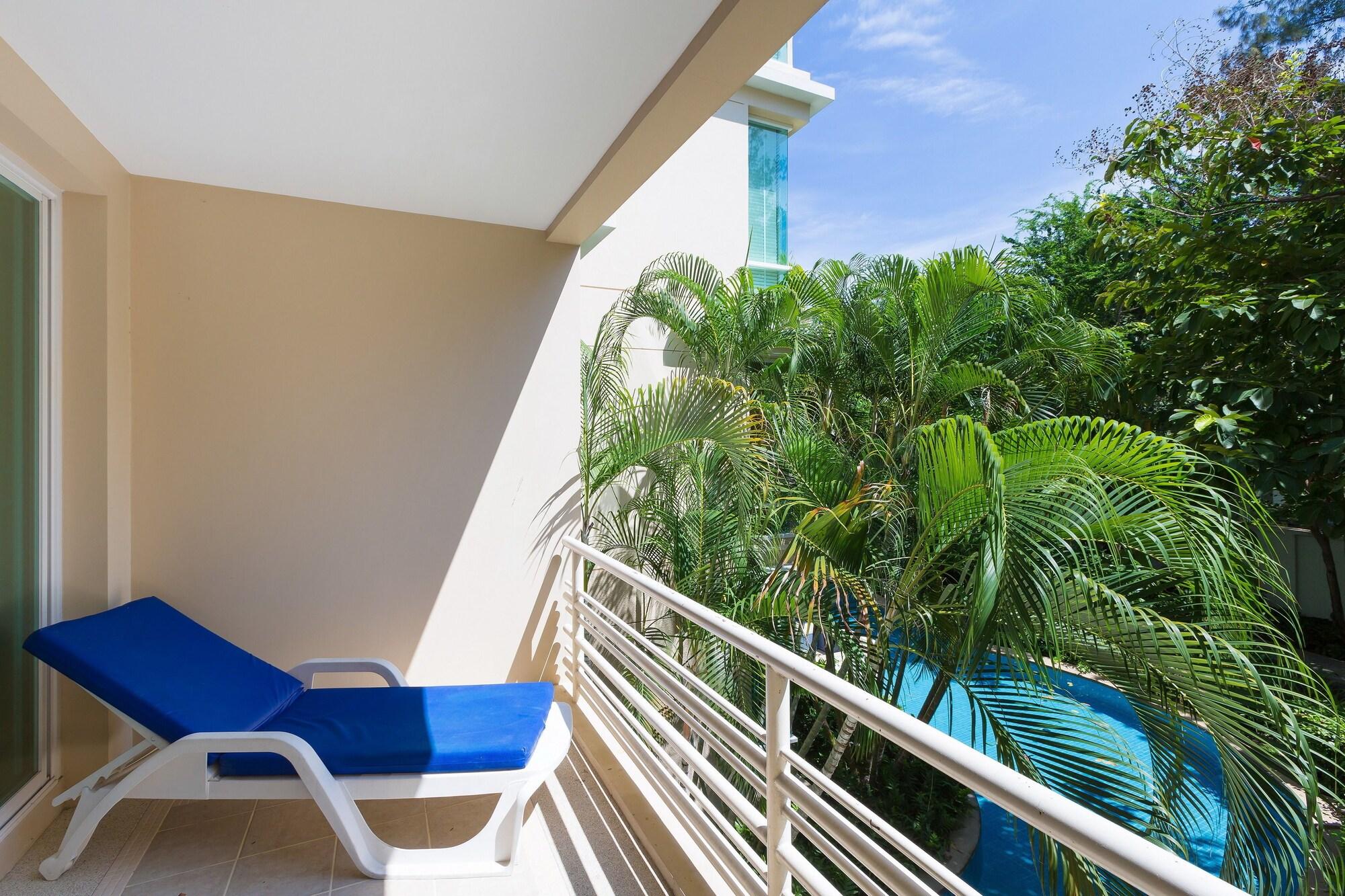 Căn hộ Baan Sanploen Beachfront