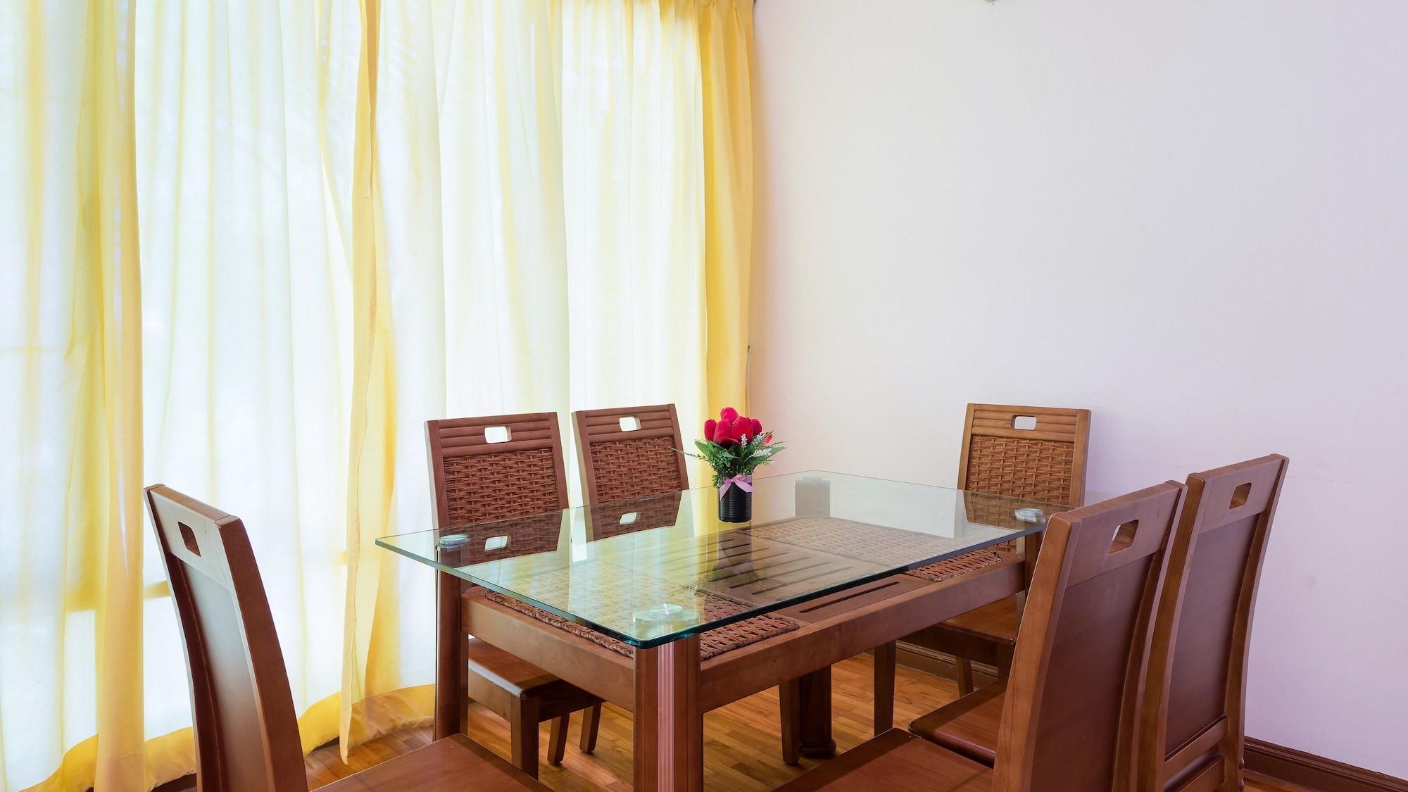 Căn hộ Baan Sanploen Beachfront *
