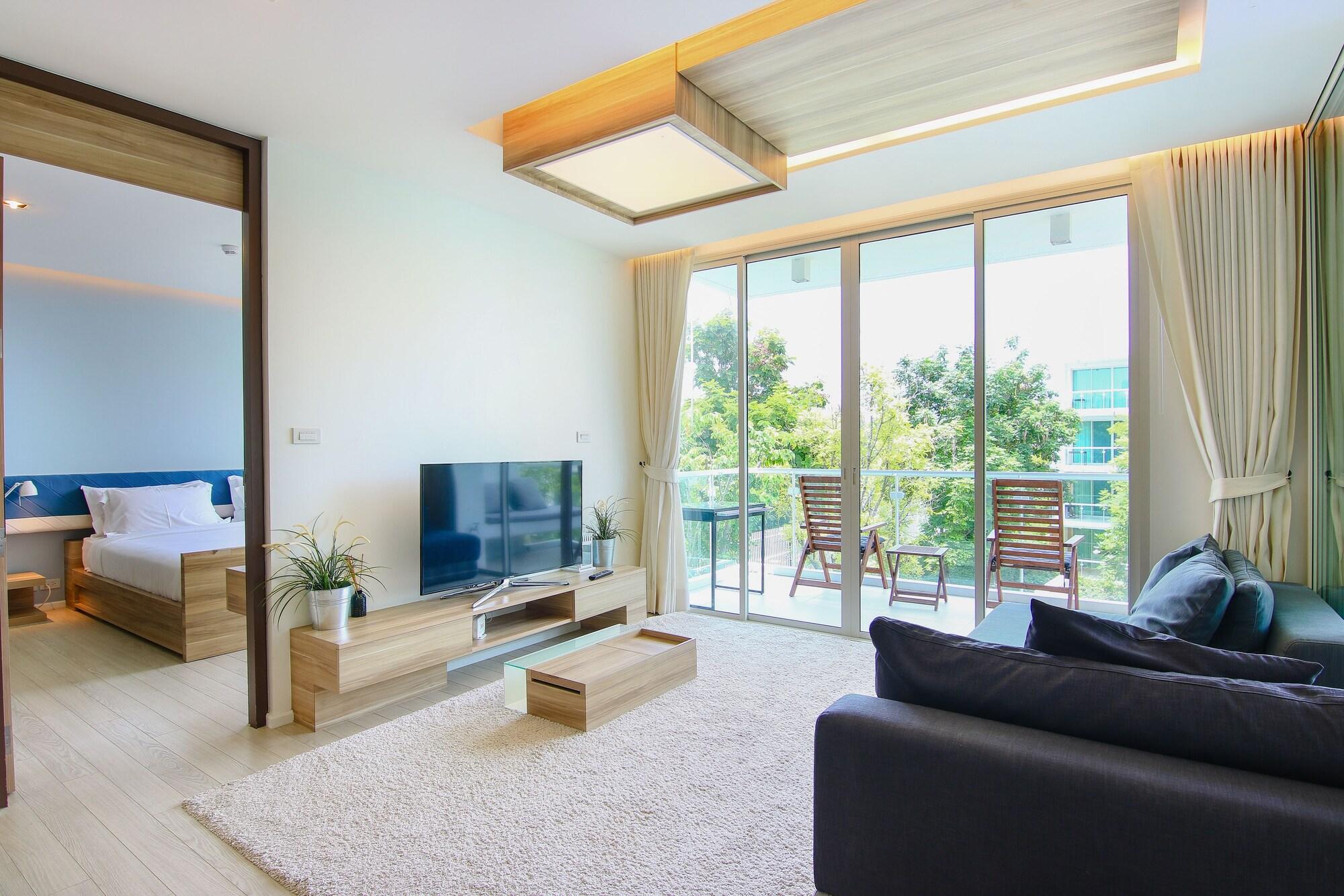 Luxury Beachfront By Ml Apartment *