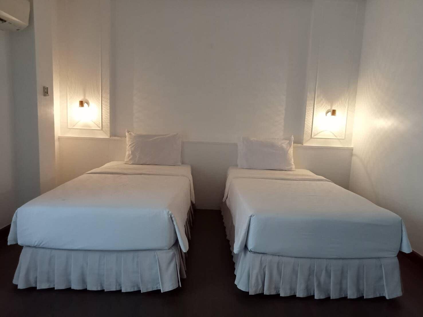 Hotel Baanbusarin 2*