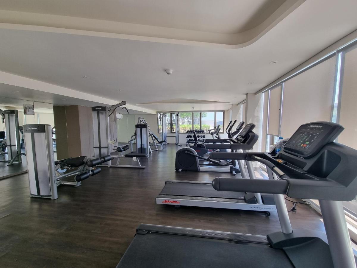 Veranda 1br Beachfront Apartment *
