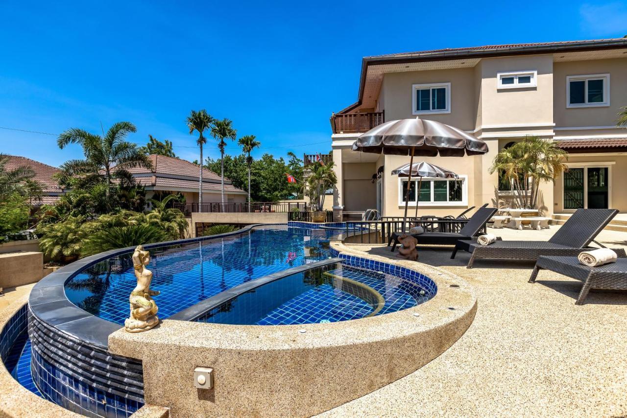 5 Bedroom Pool Close To Town H5 * Hua Hin