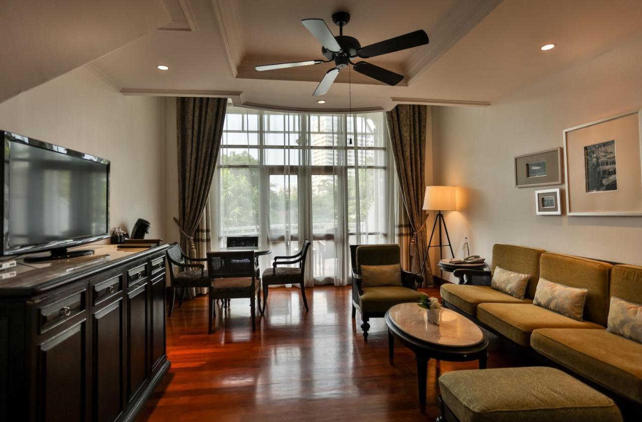 Resort Centara Grand Beach & 5*