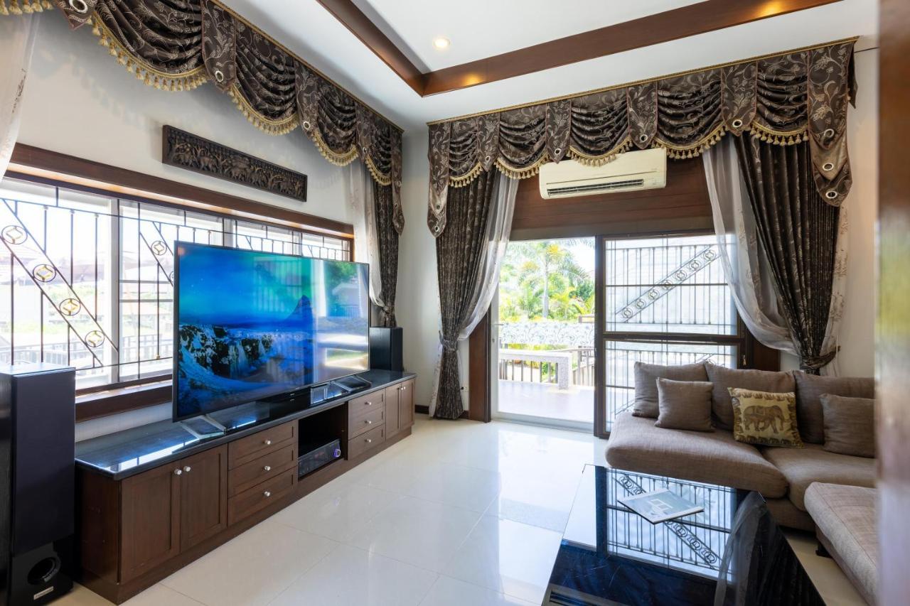 Villa 5 Bedroom Pool Close To Town H5 Hua Hin