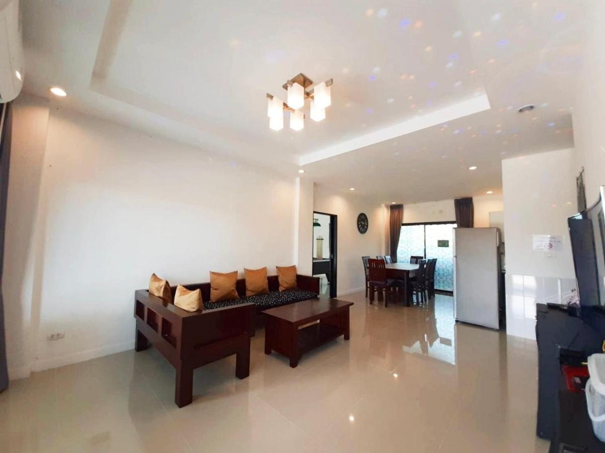 บ้านสไลเดอร์ พูลวิลล่า 4 ห้องนอน ปาร์ตี้ดังได้ * Hua Hin