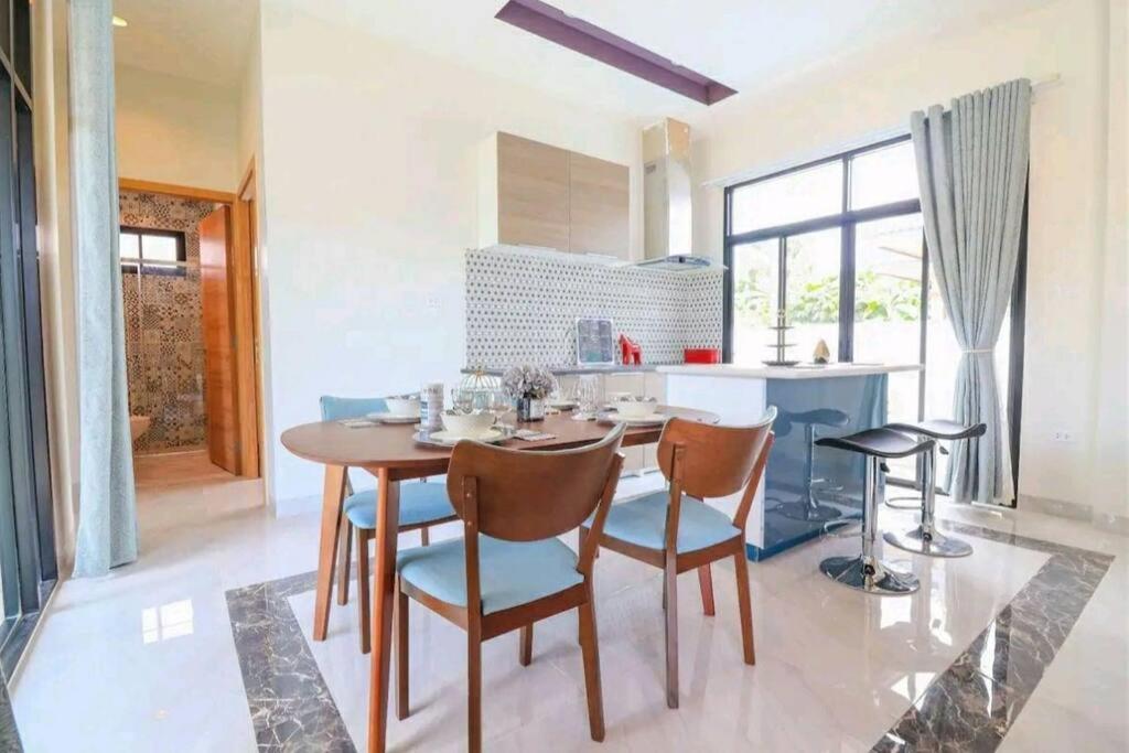 Villa Modern 华欣静家之私家泳池独栋别墅 Hua Hin