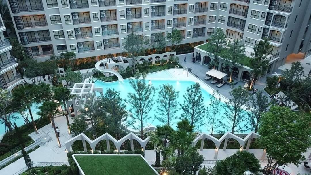 Aparthotel La Casita Pool Access HHQ