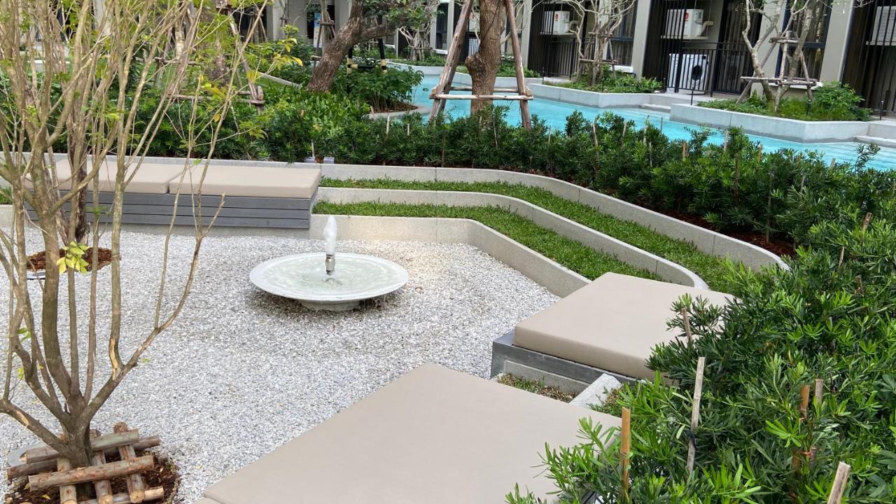 Aparthotel La Casita Pool Access HHQ