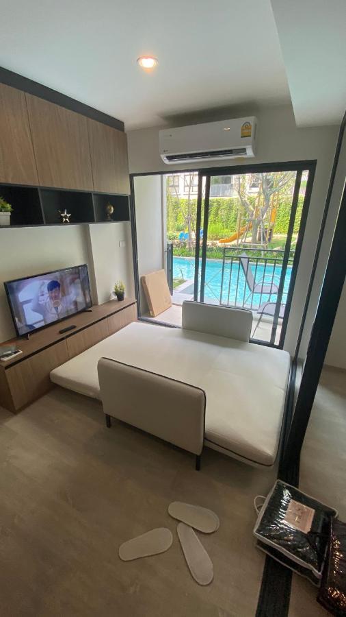Aparthotel La Casita Pool Access HHQ
