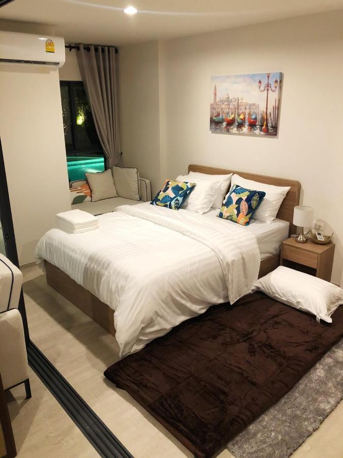 Aparthotel La Casita Pool Access