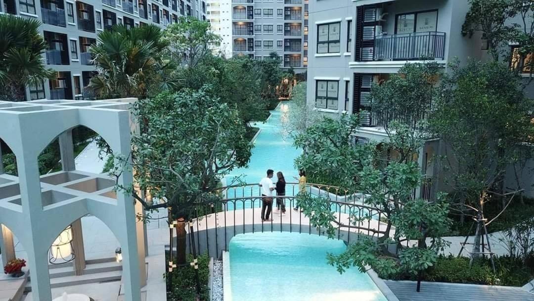 Aparthotel La Casita Pool Access
