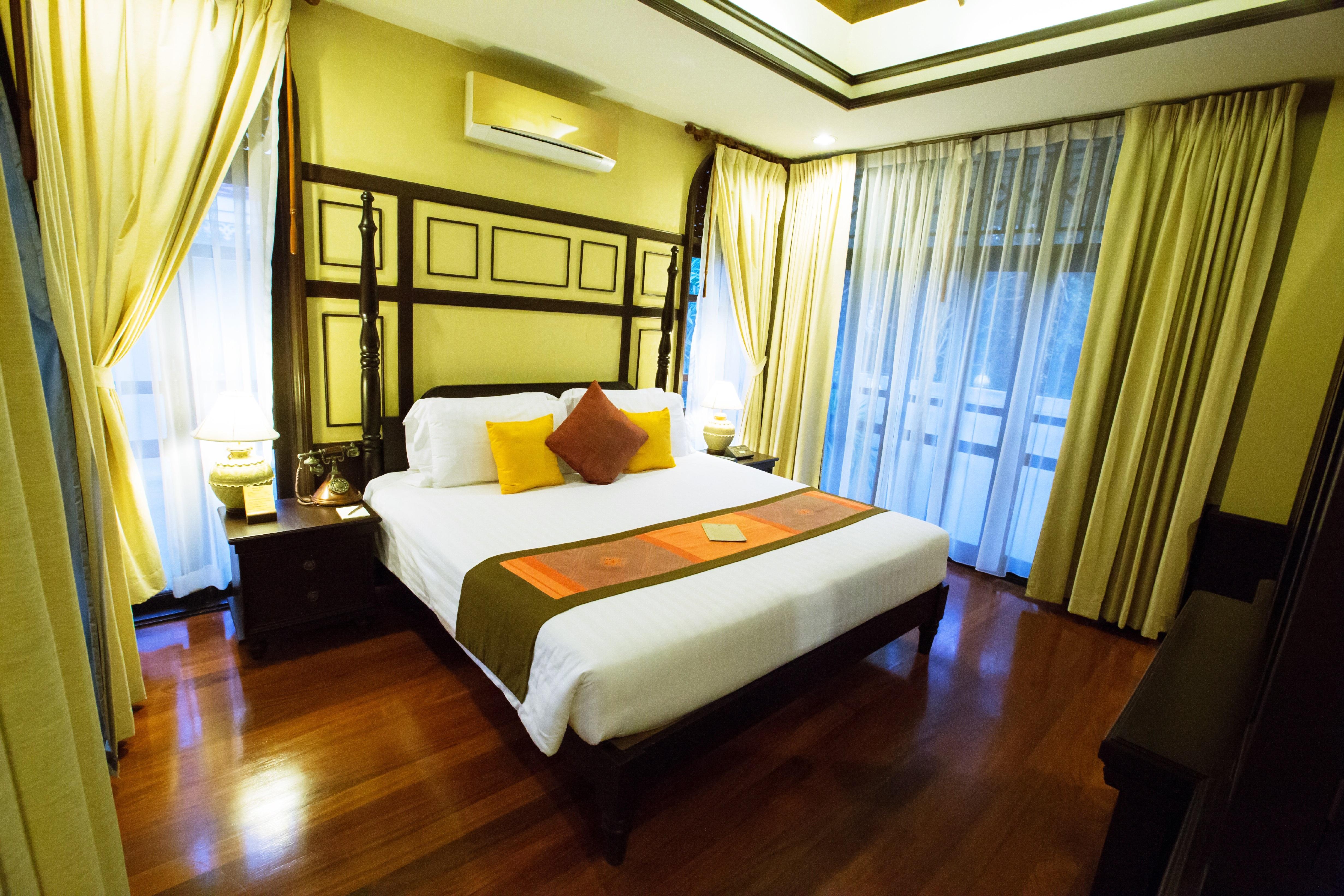 Hotel Wora Bura & Hua Hin