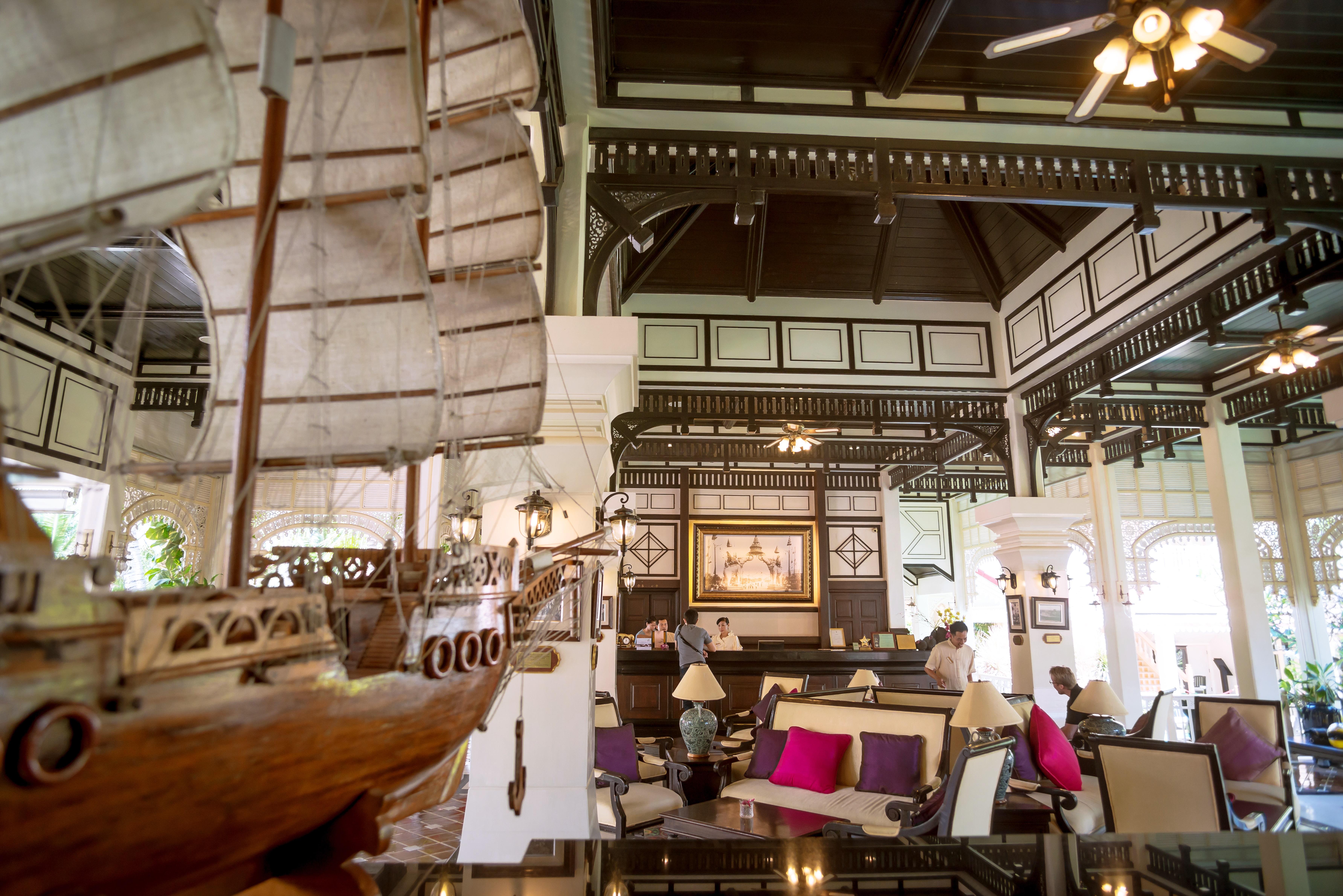 Wora Bura & Hotel Hua Hin