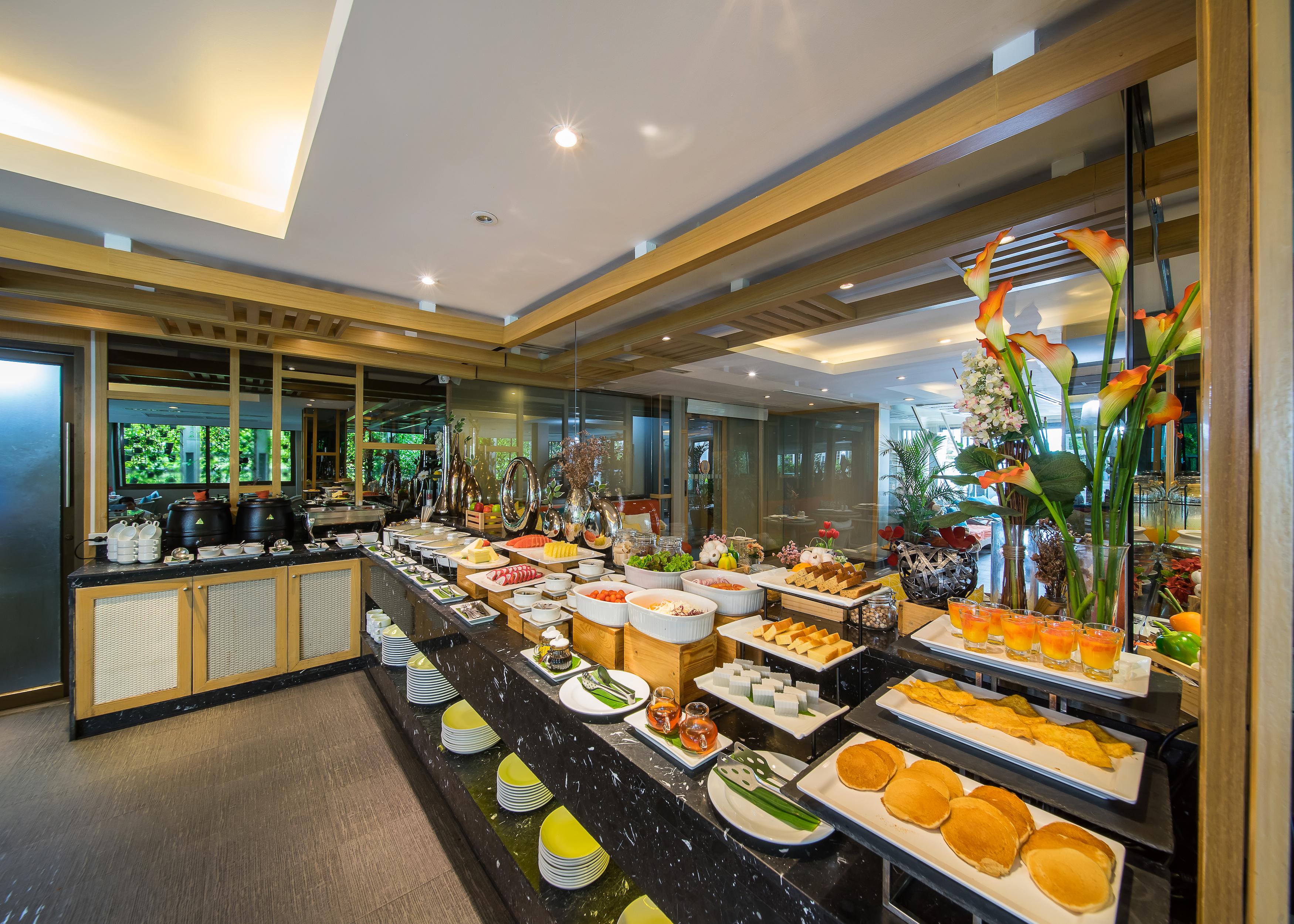 Resort The Rock Beachfront Hua Hin