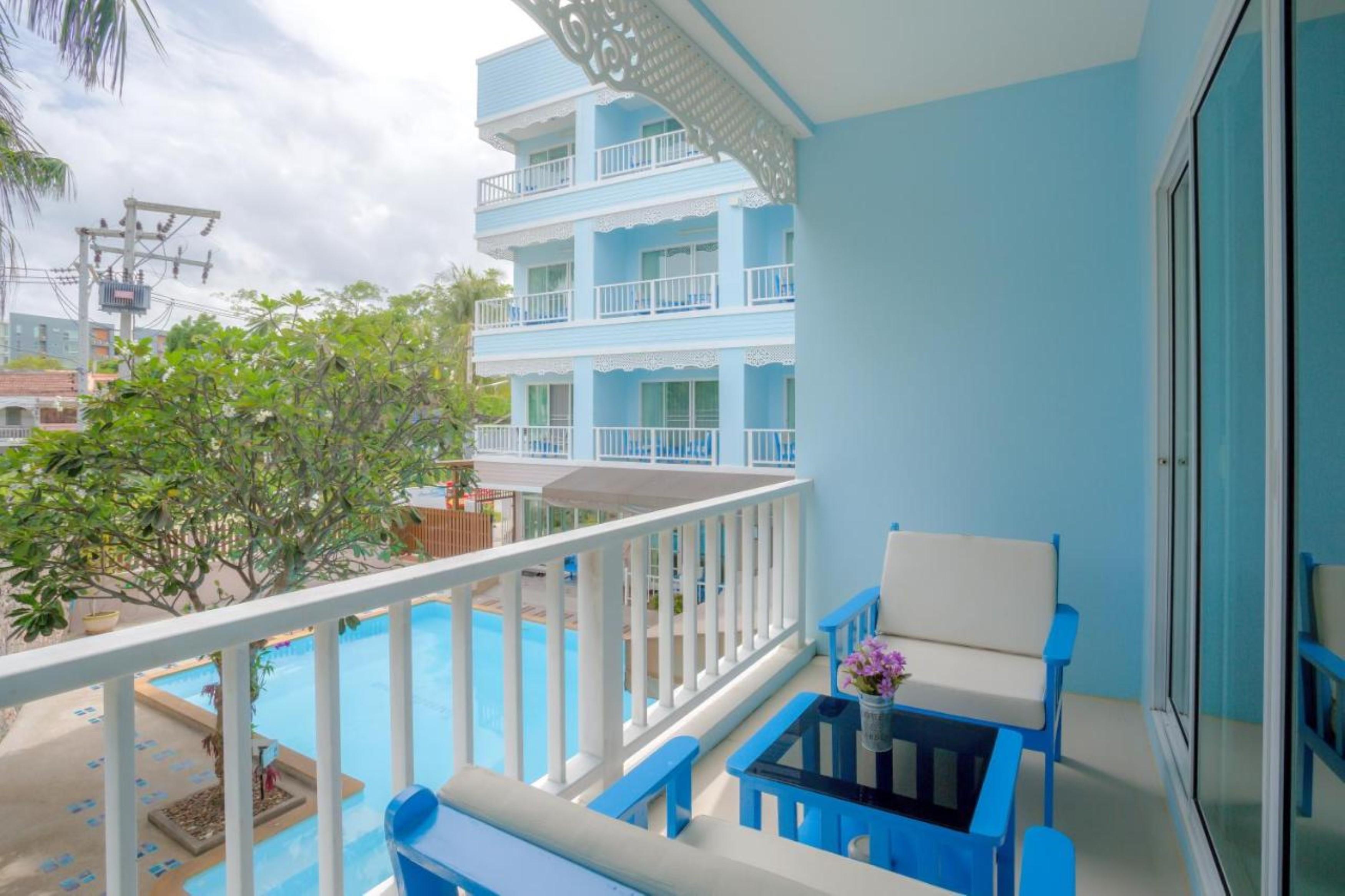 Baan Rabiang Talay Hotel