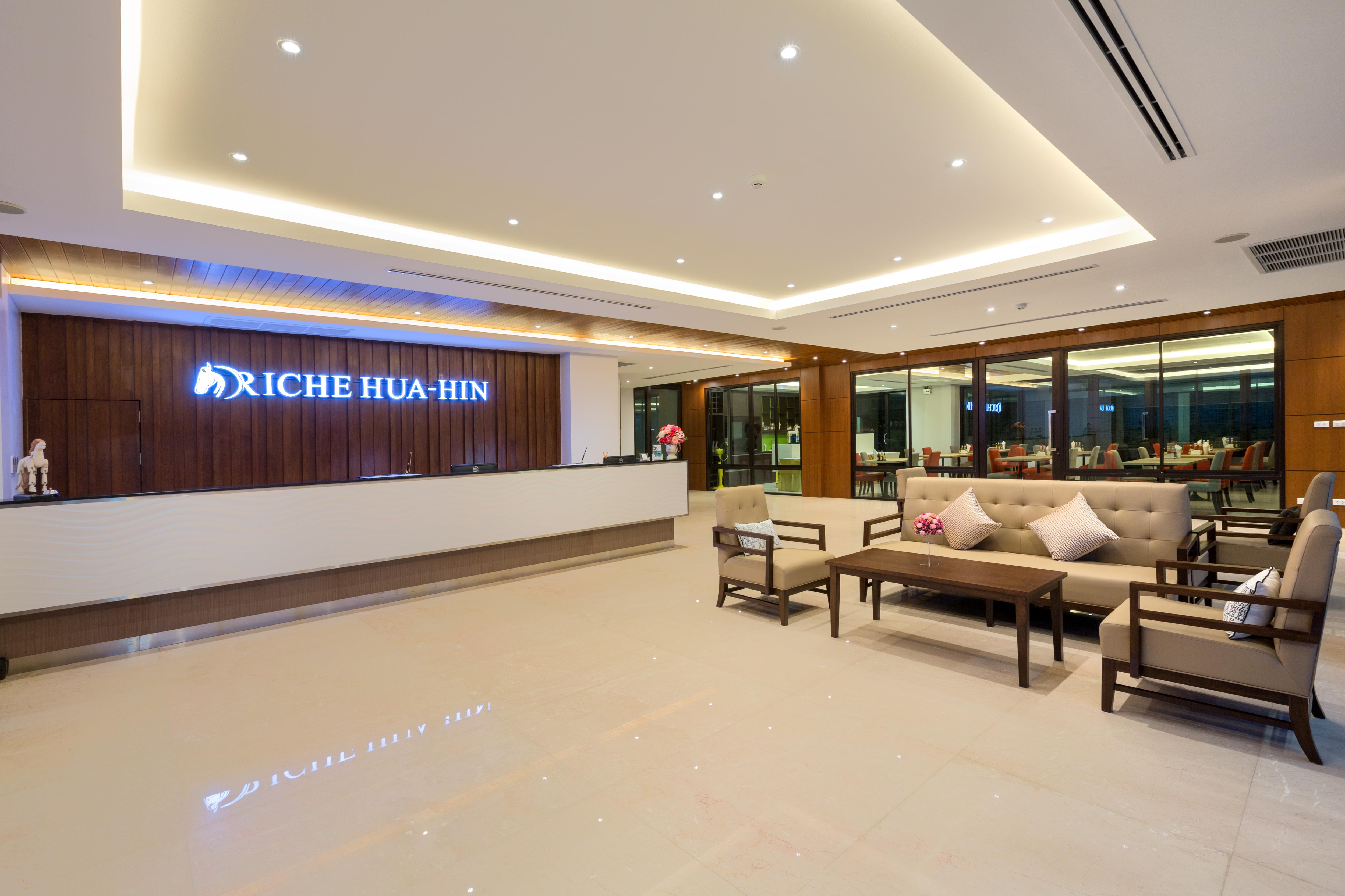 Riche - Sha Hotel HHQ