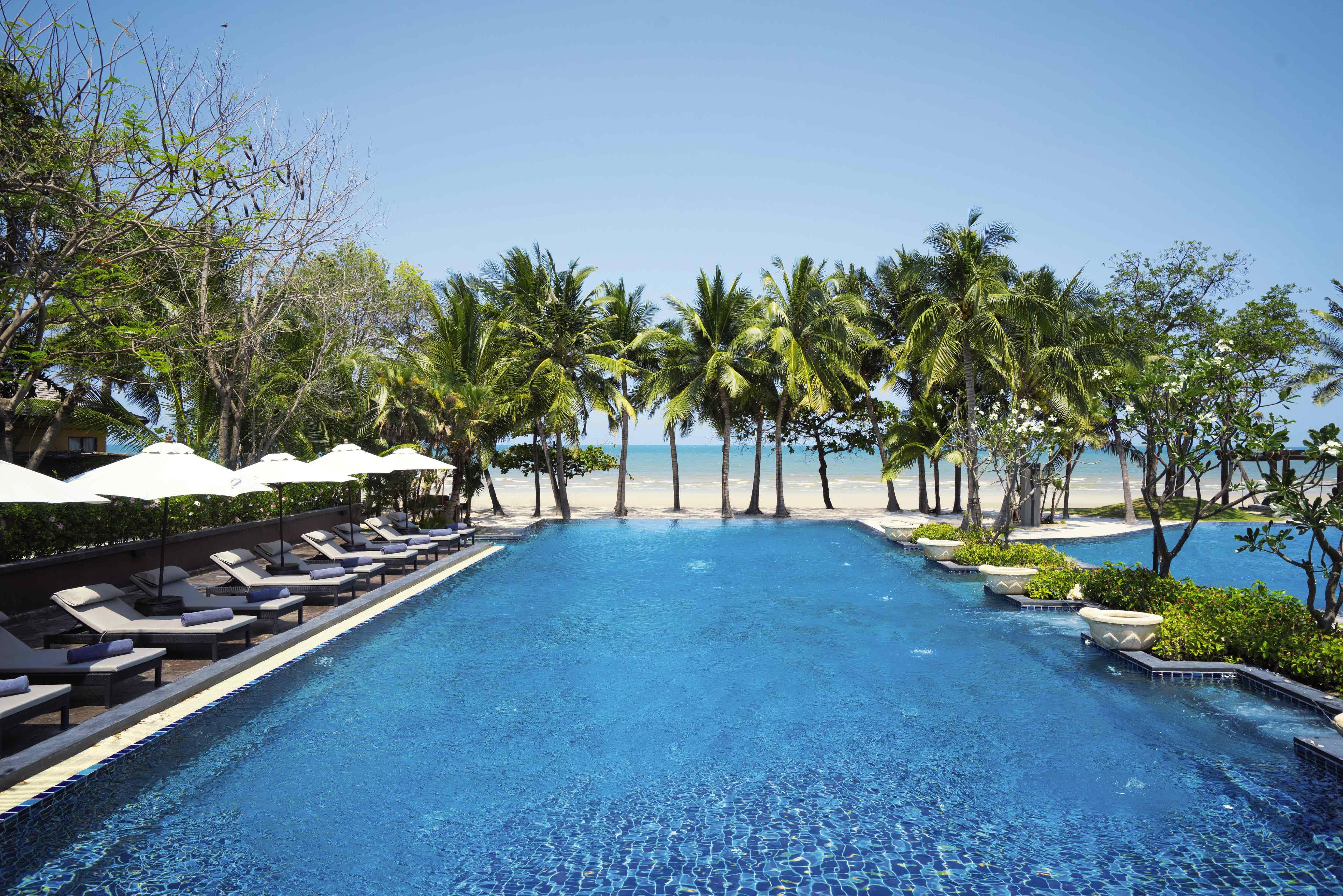 Moevenpick Asara & Resort 5*