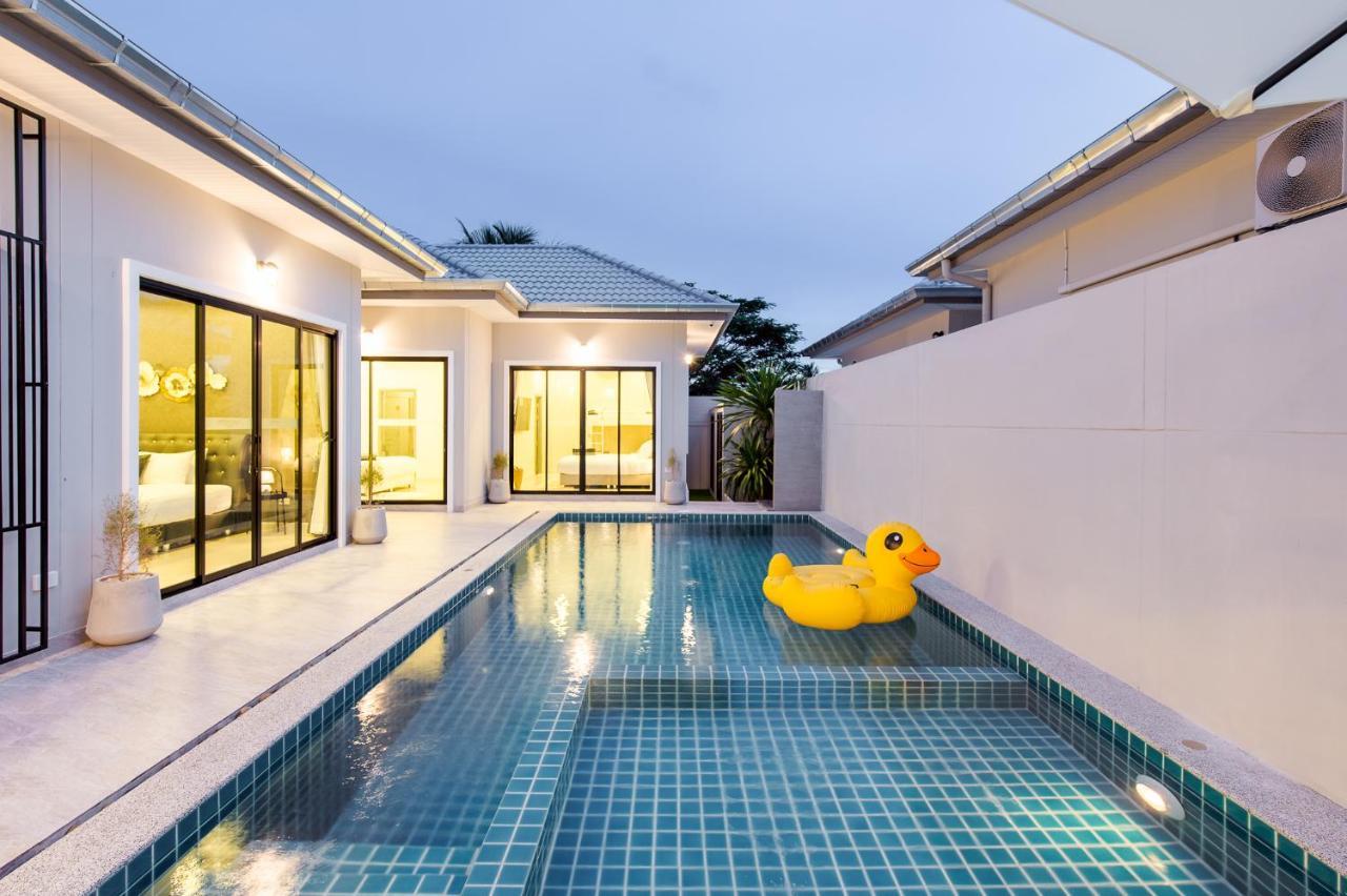 Villa Kin Pool -