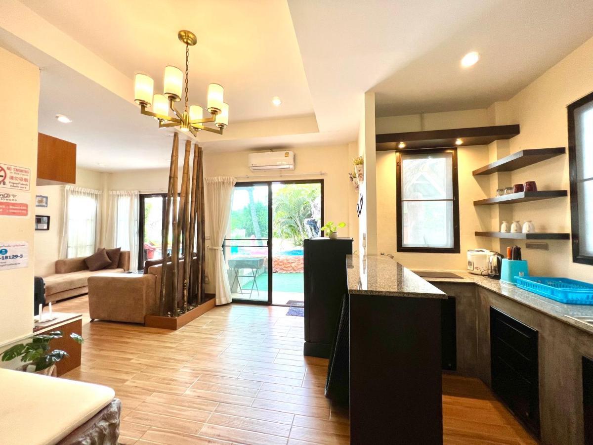 Baan I-dao Poolvilla *