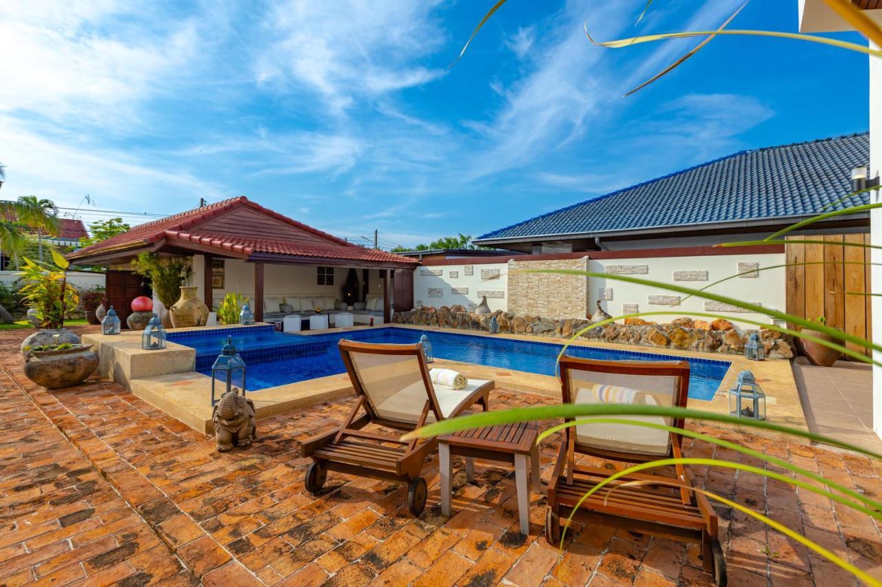 Tropical 6 Bedroom Sanctuary *