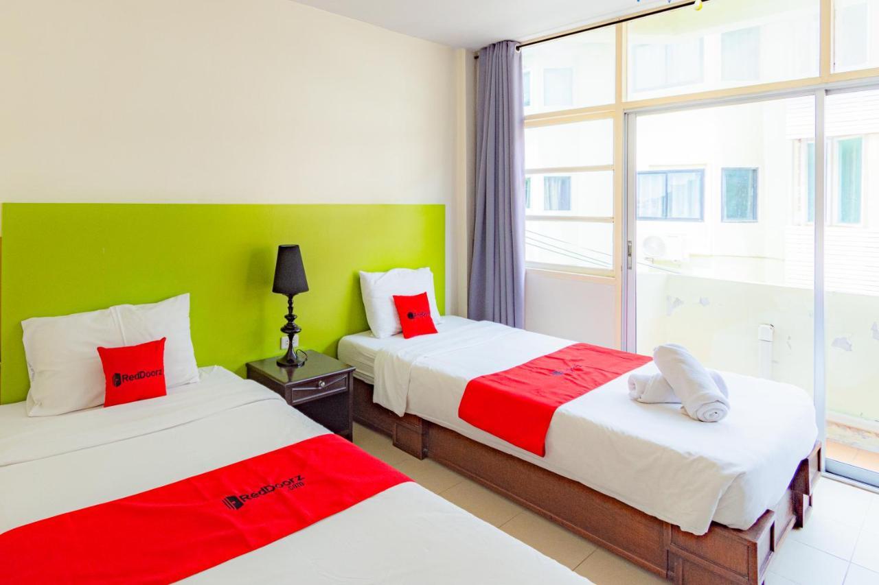 Hotel Reddoorz @ Dj 23