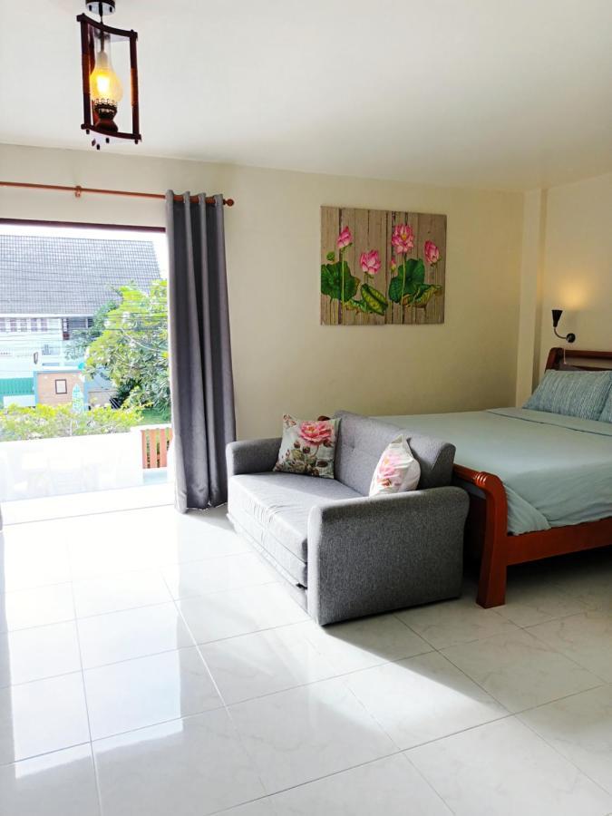 Ploy Homestay *