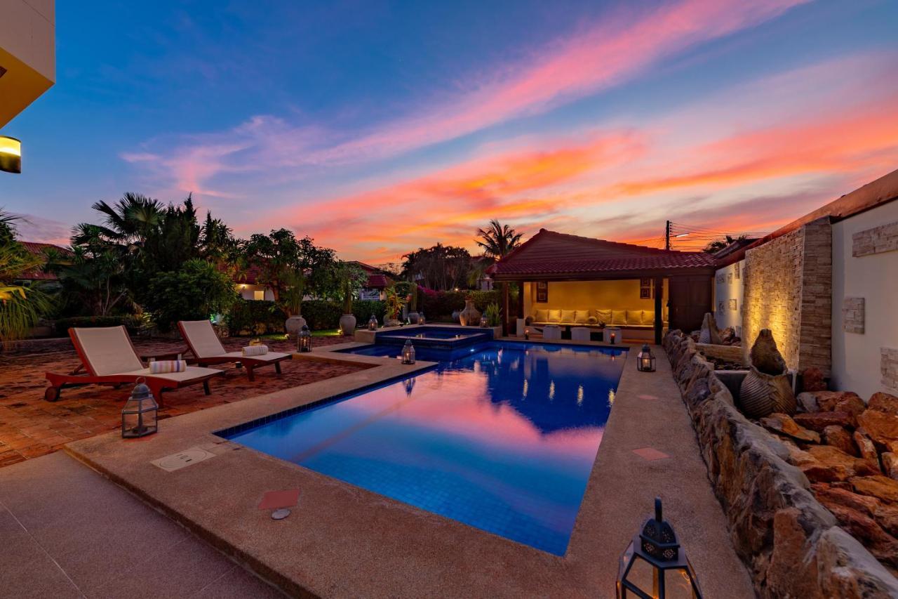 Holiday home Tropical 6 Bedroom Sanctuary