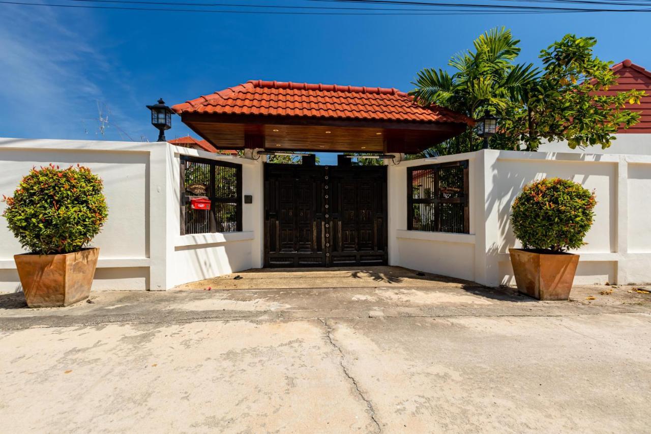 Tropical 6 Bedroom Sanctuary *