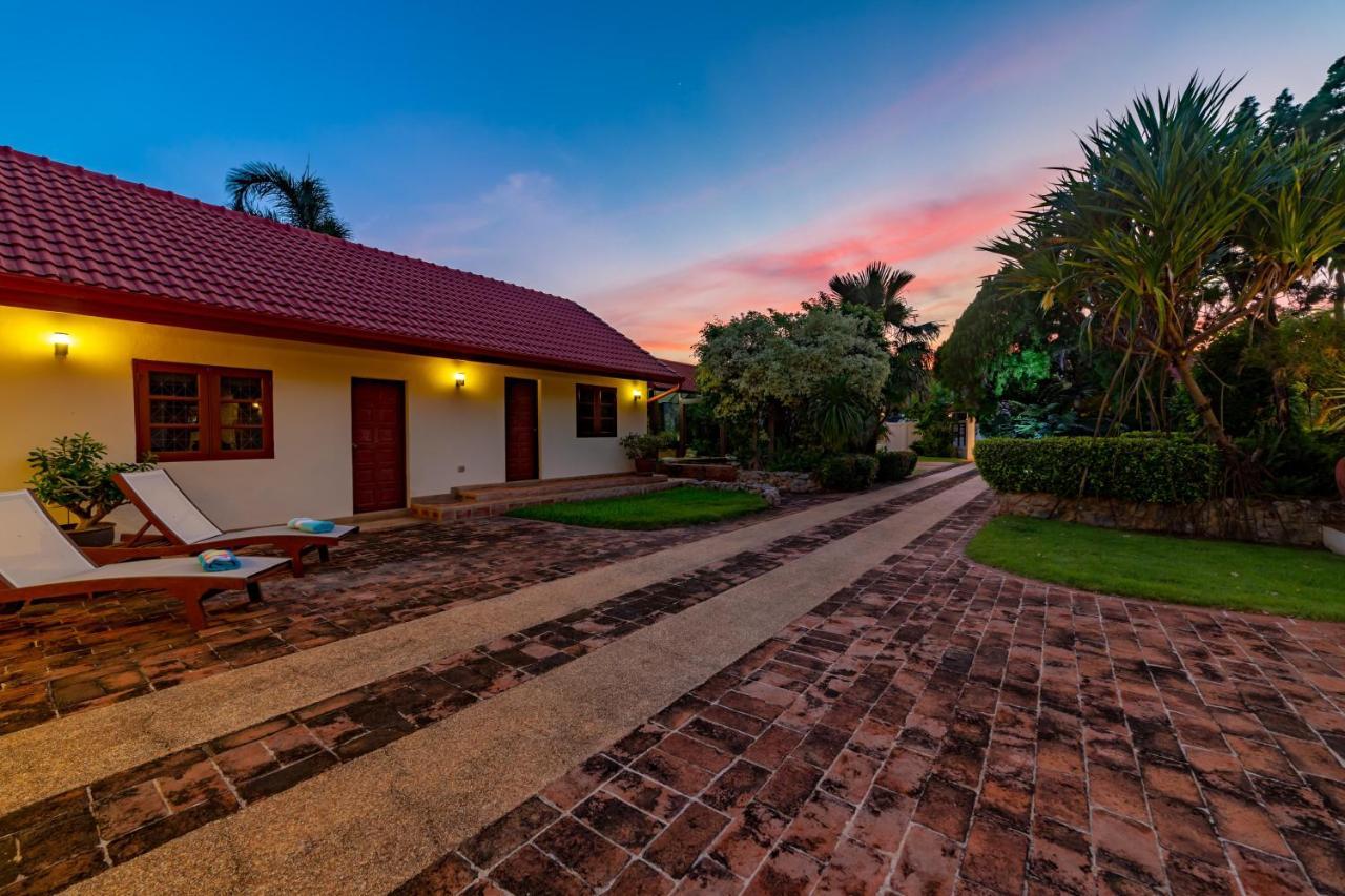 Holiday home Tropical 6 Bedroom Sanctuary