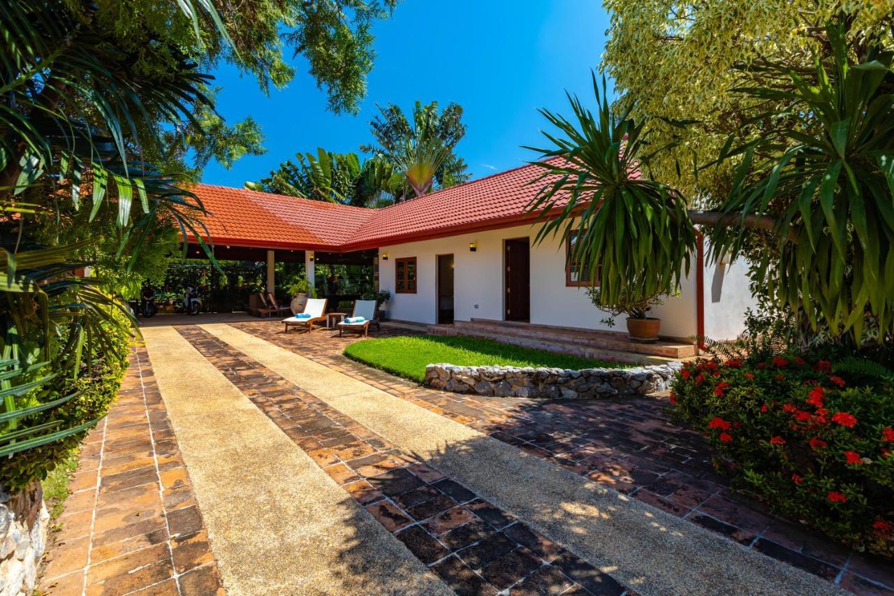 Tropical 6 Bedroom Sanctuary Hua Hin
