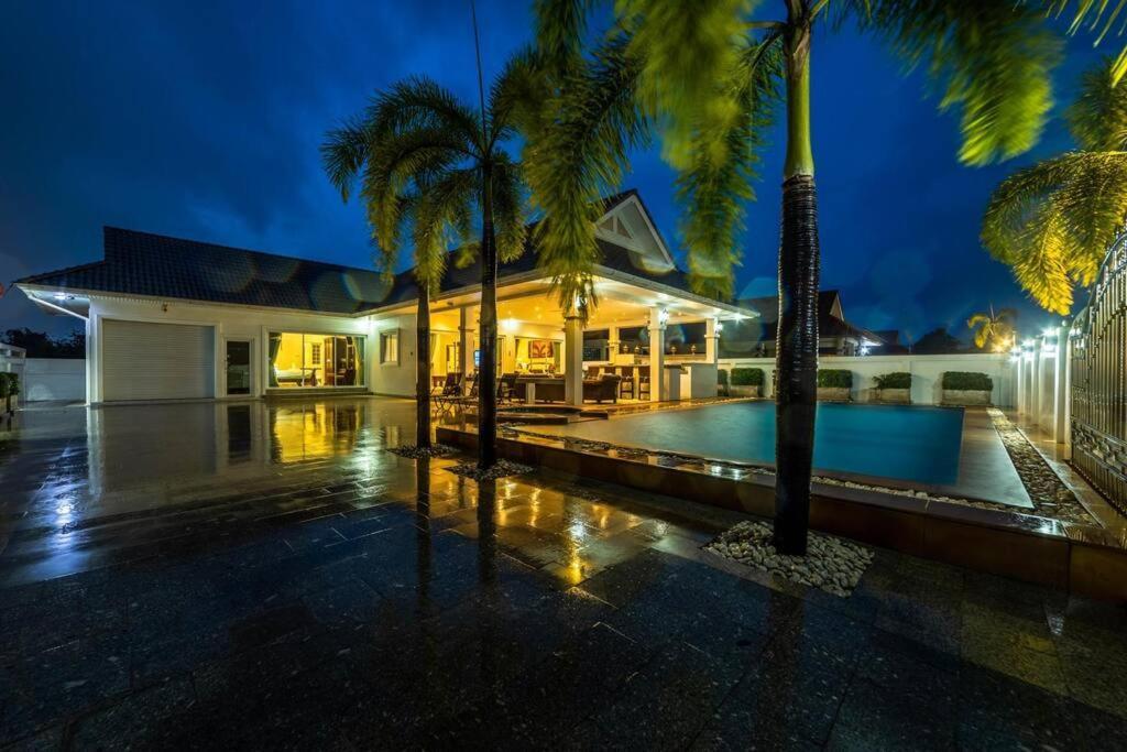 Holiday home Private 3 Bedroom Pool Pp10 *