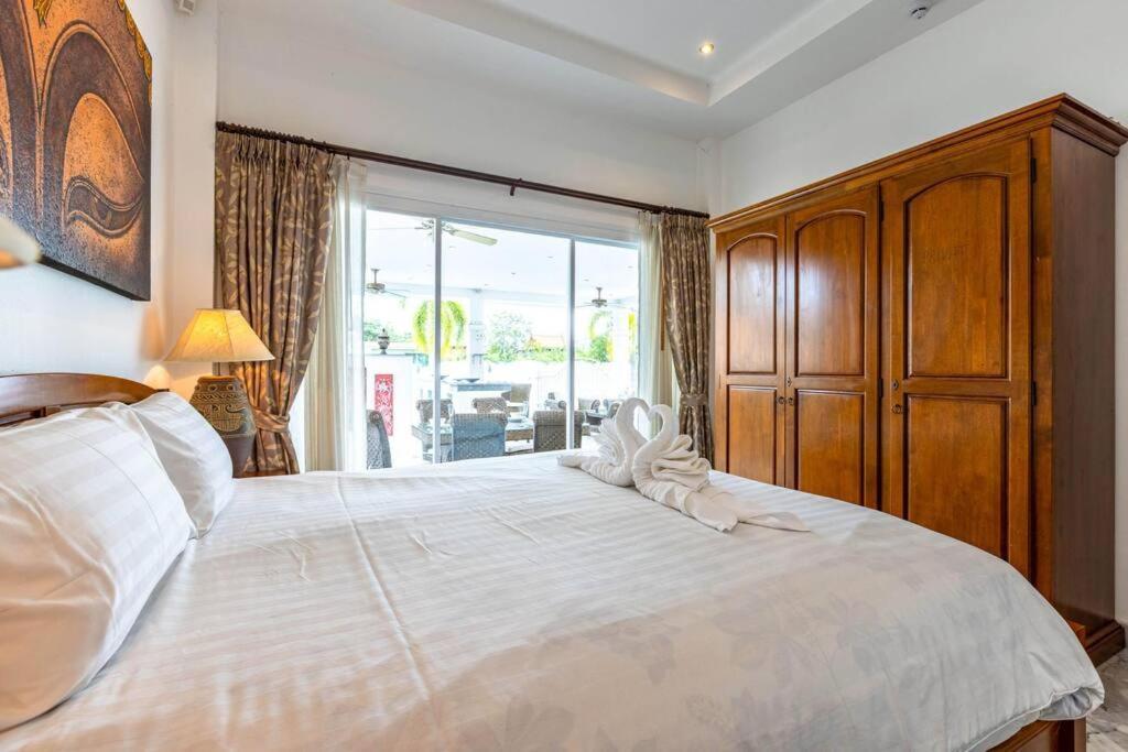 Private 3 Bedroom Pool Pp10