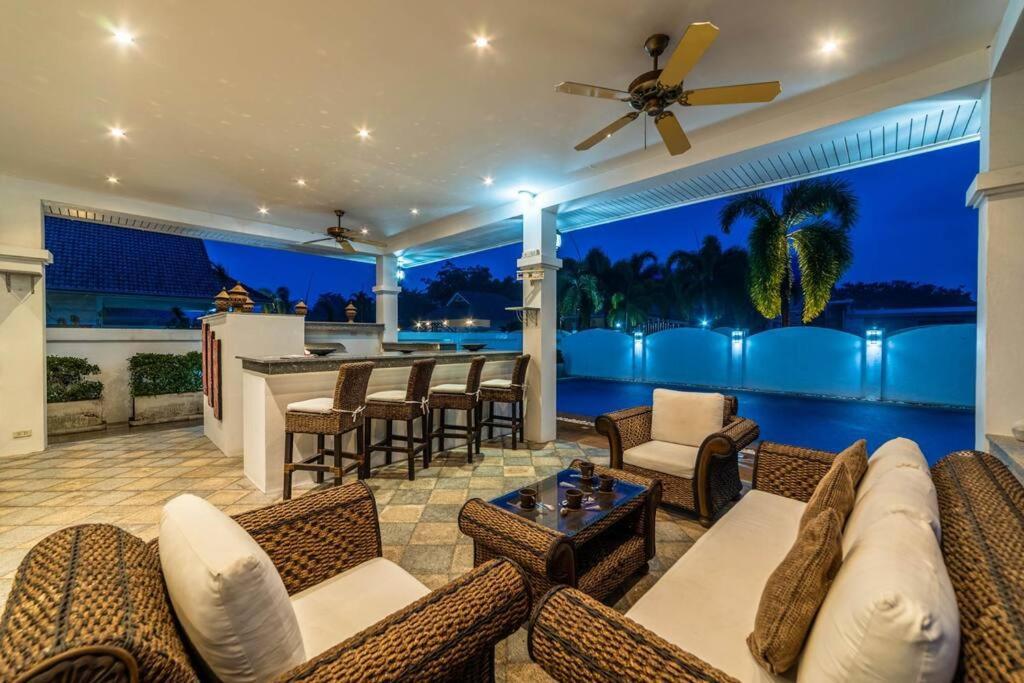 Private 3 Bedroom Pool Pp10