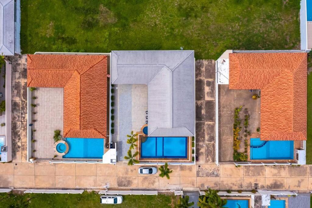 Holiday home Private 3 Bedroom Pool Pp10
